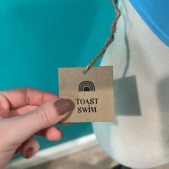 NWT Toast Swim Signature Apex Bikini Top Size S Sky Blue Swim Beach Paddle Surf - Picture 5 of 6